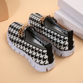 Fashionable Women's Sneakers - Mesh Comfort, Anti-Slip Sole with Chic Metal Chain Detail, Casual and Sporty