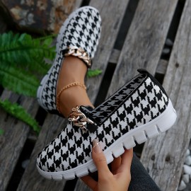 Fashionable Women's Sneakers - Mesh Comfort, Anti-Slip Sole with Chic Metal Chain Detail, Casual and Sporty